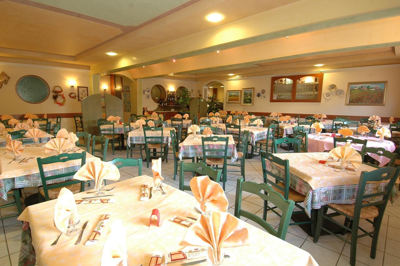 Hotel Ristorante Il Pirata San Vito di Leguzzano Buitenkant foto